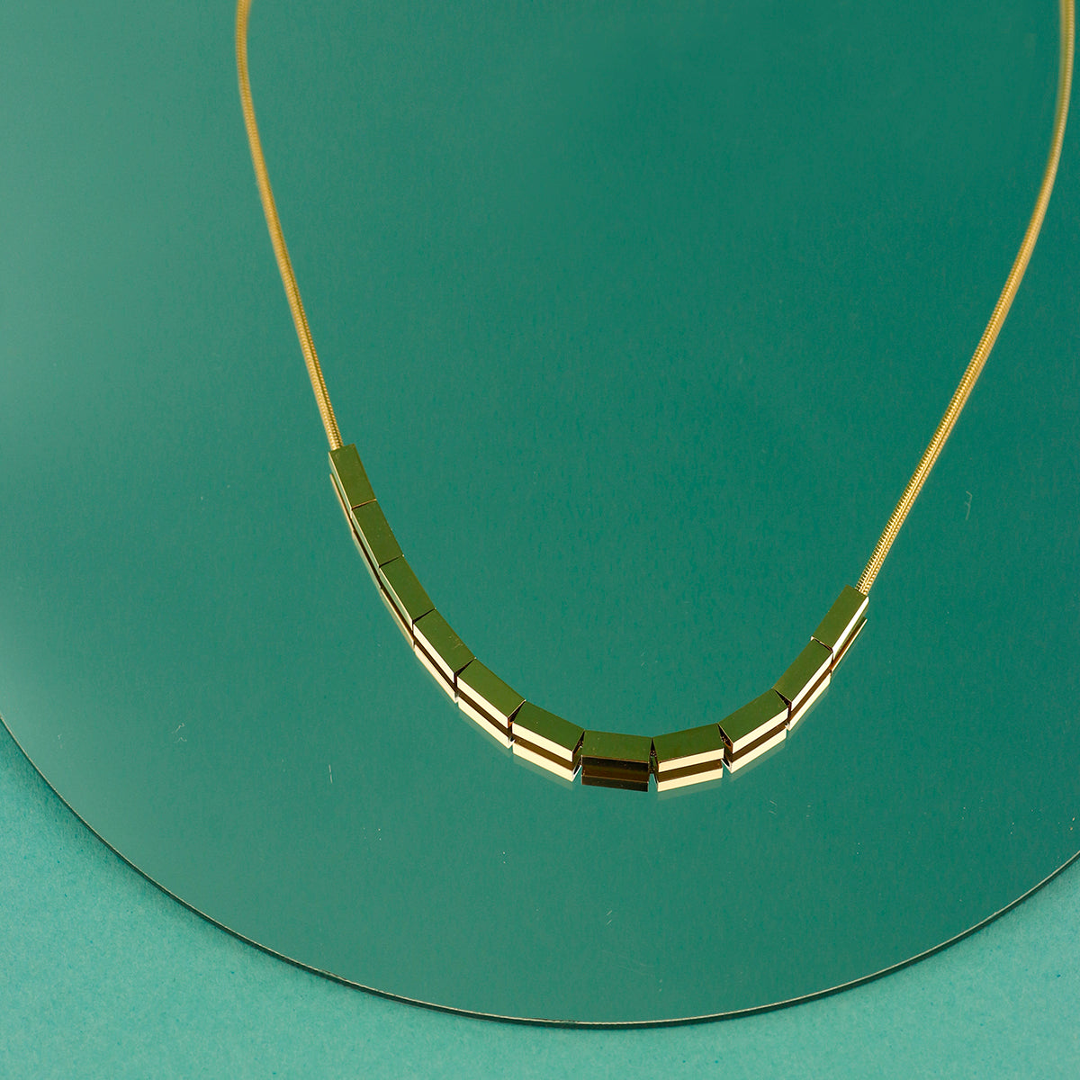 Collar Prismas
