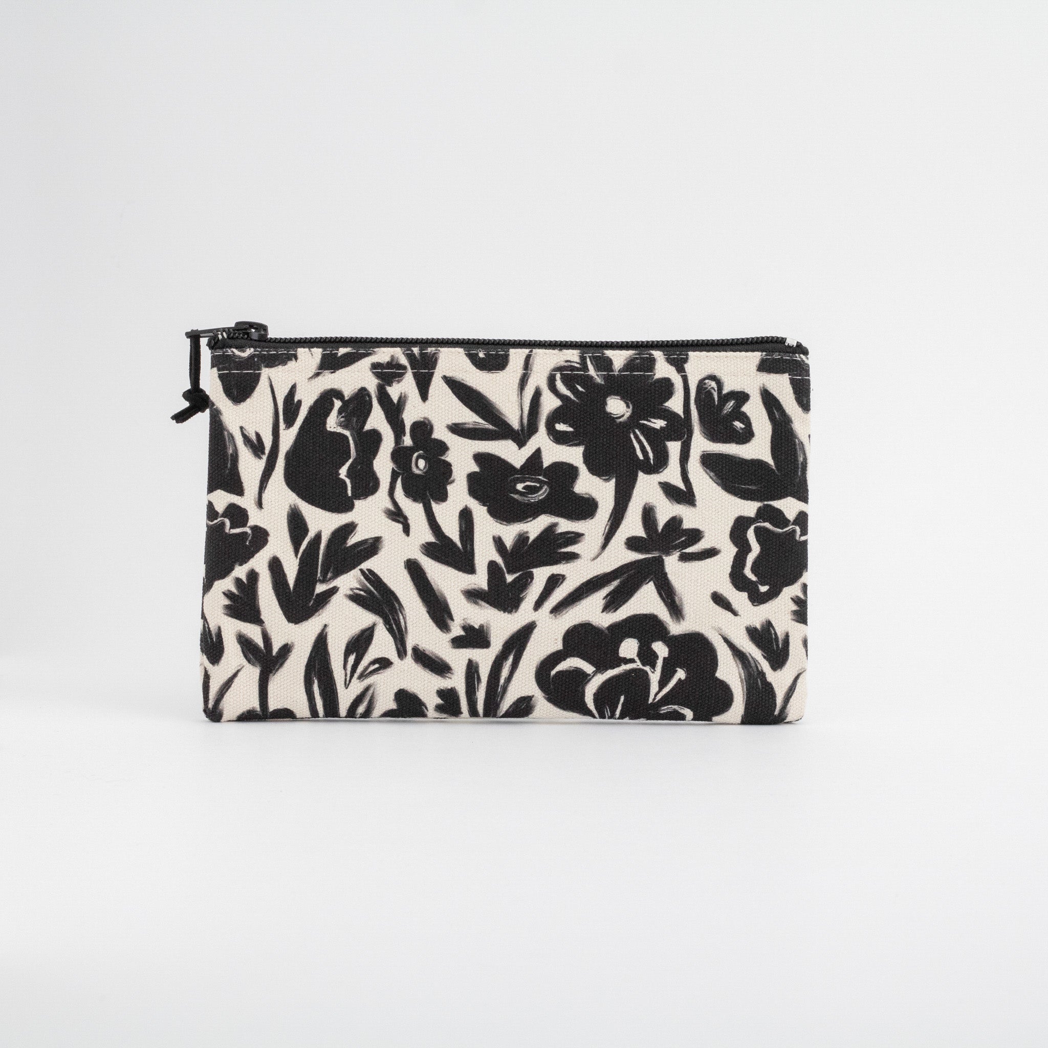 Black & White Flowers Estuche