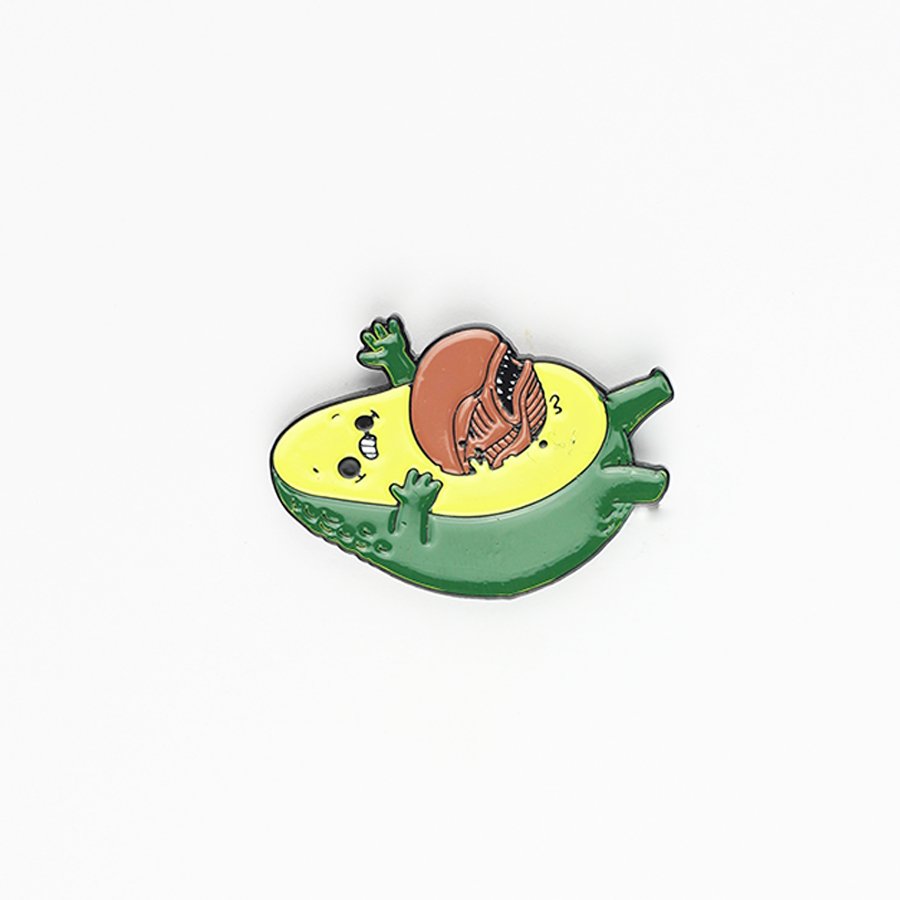 Avocalien Pin - DesignPlace