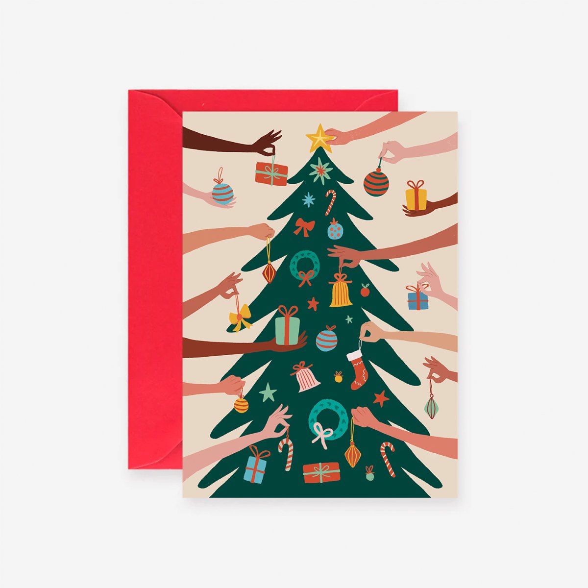 Decorating the Tree Tarjeta de Felicitaciones - DesignPlace