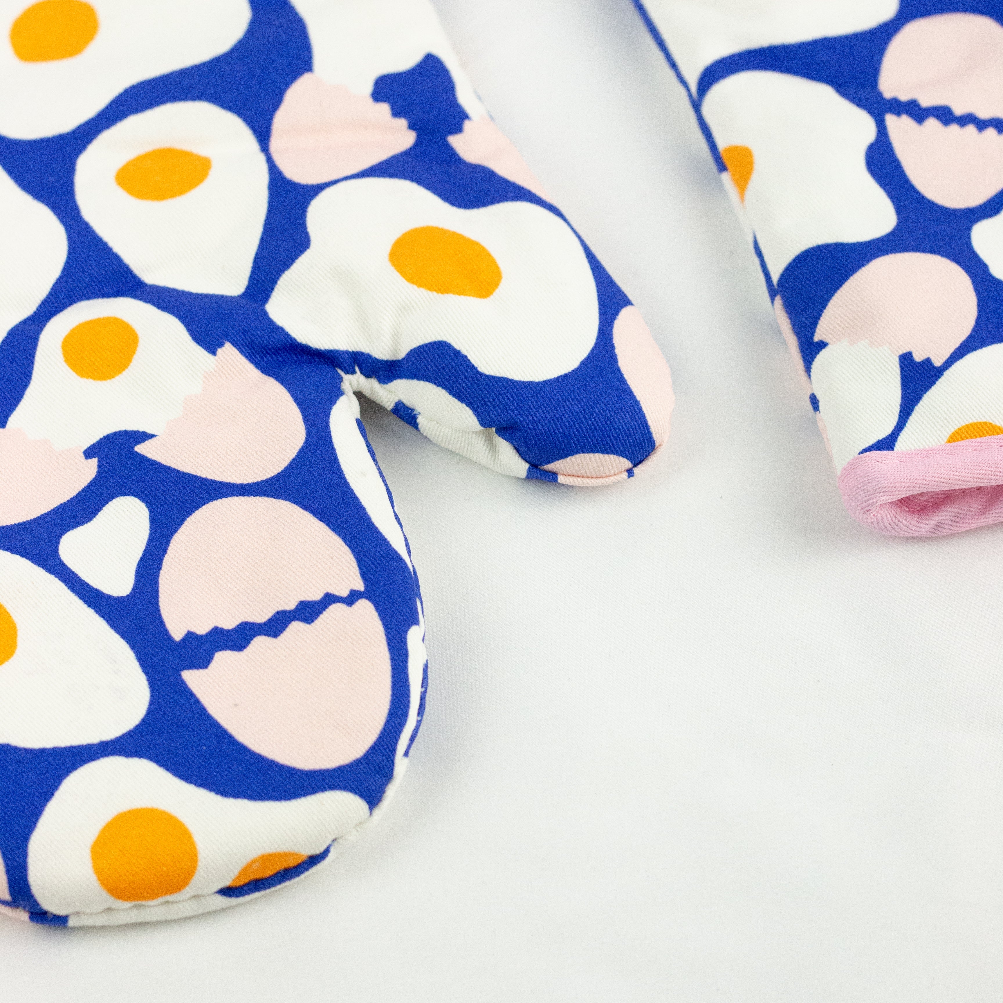 Eggs Oven Glove