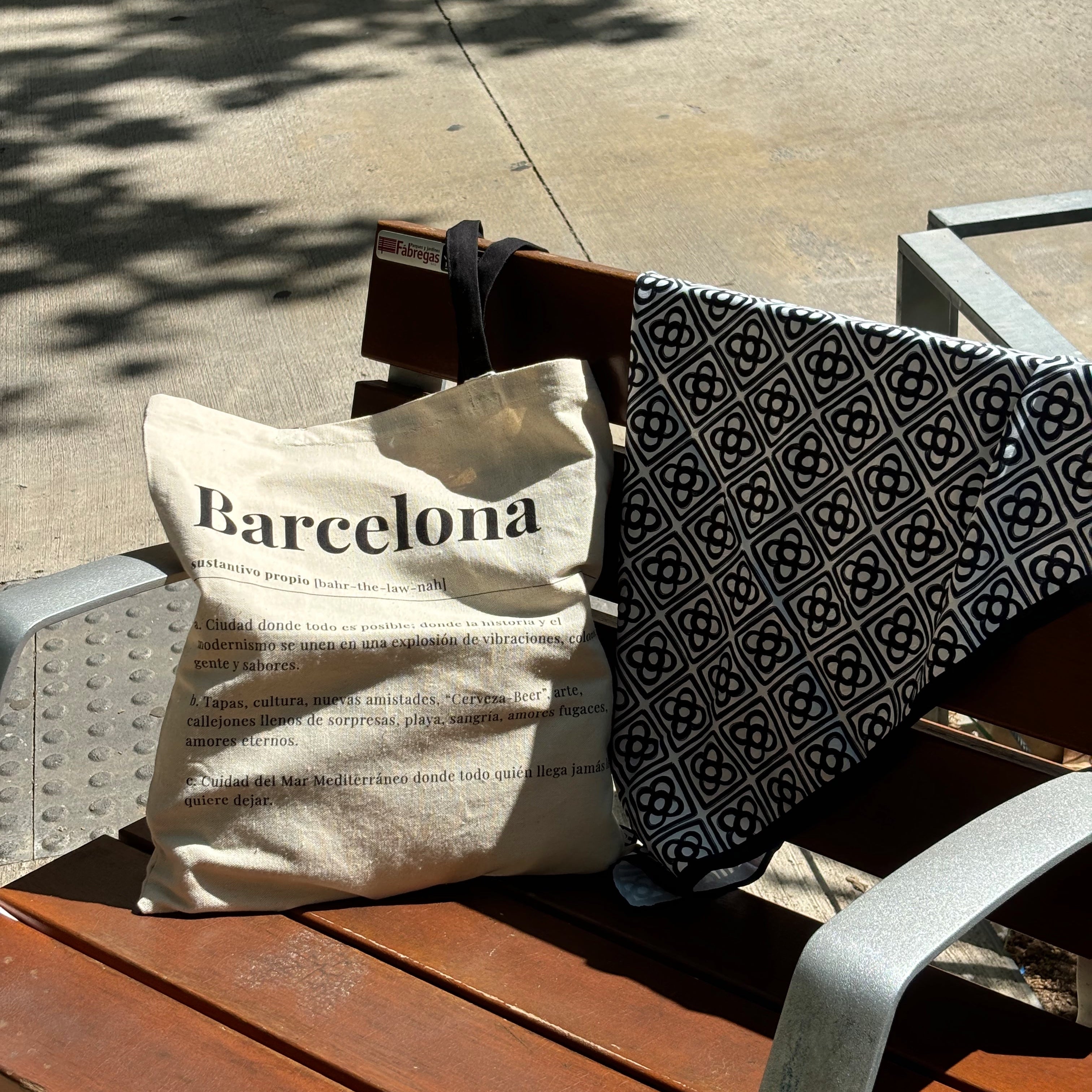 Barcelona English Tote Bag