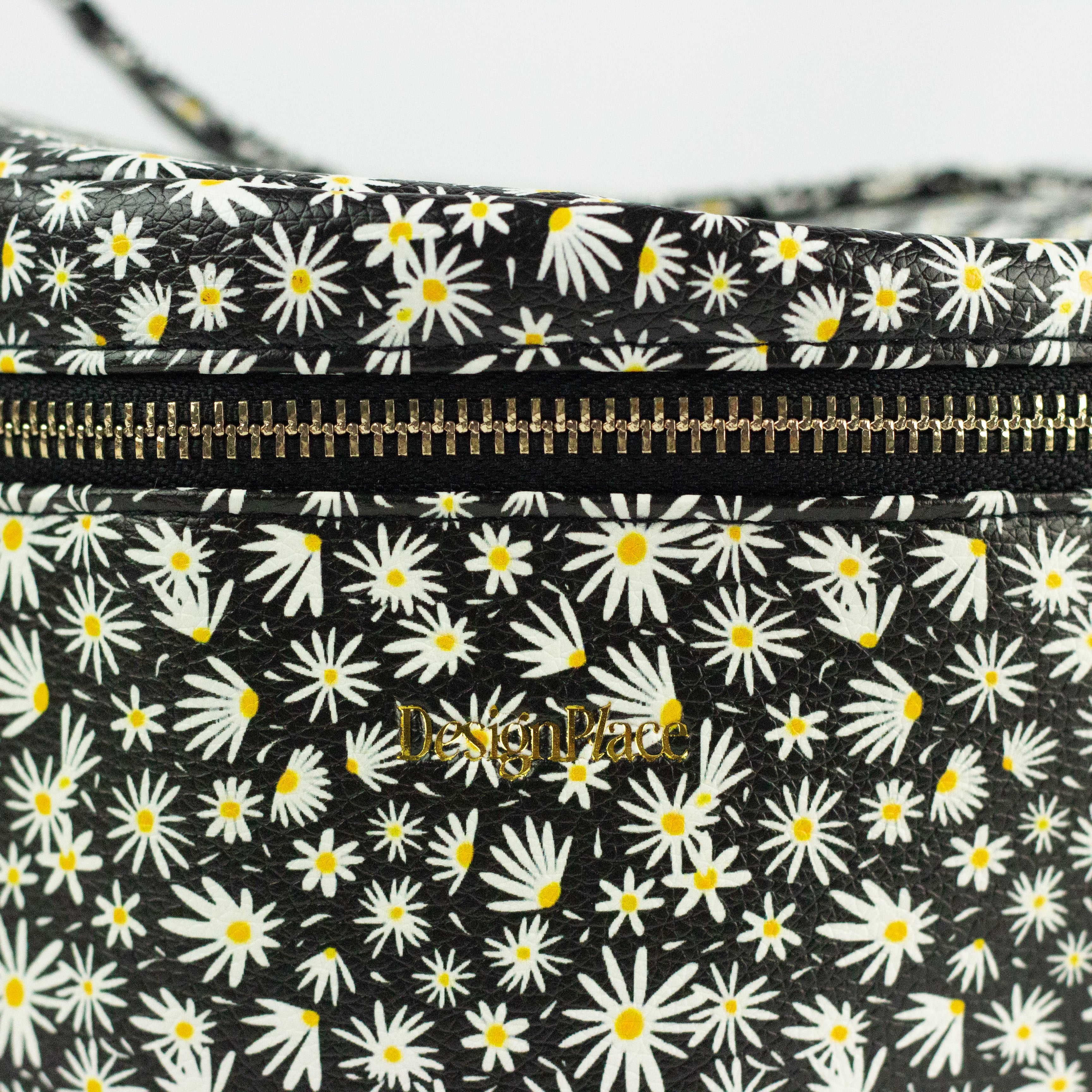 Night Daisies Big Cosmetics Bag