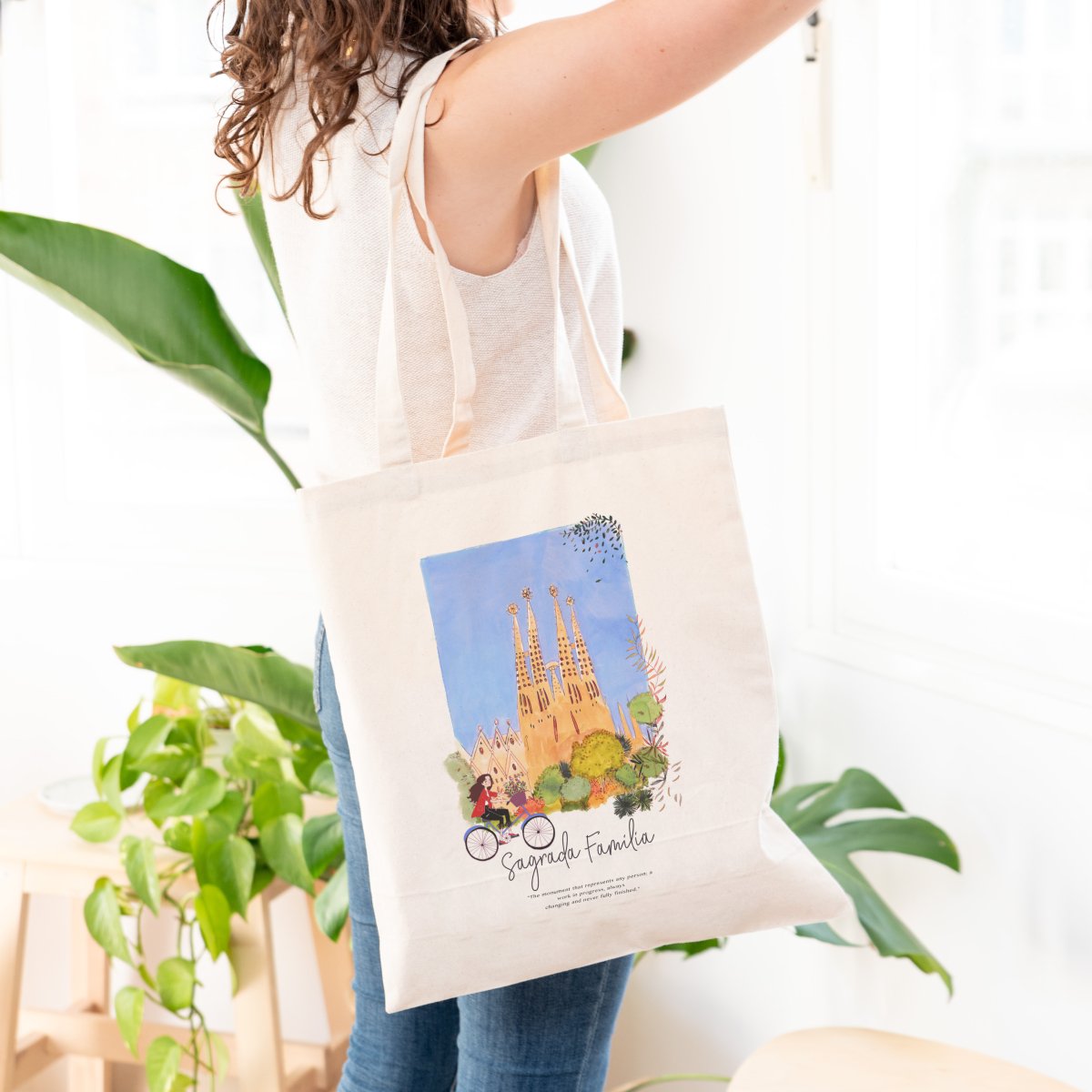 Sagrada Familia Tote Bag - DesignPlace