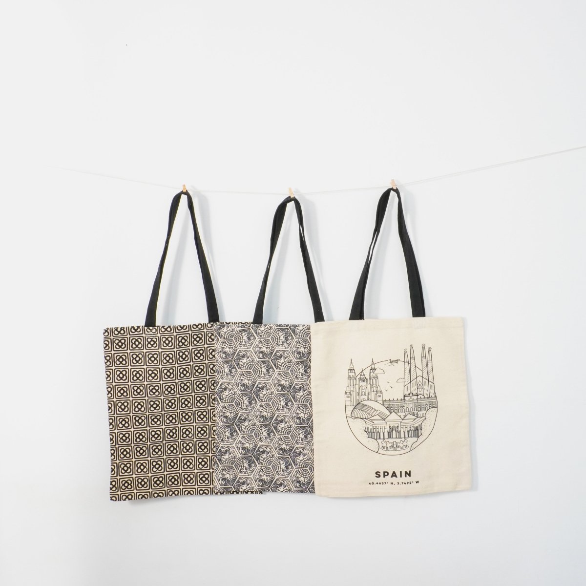 Spain Cityscape Tote Bag - DesignPlace