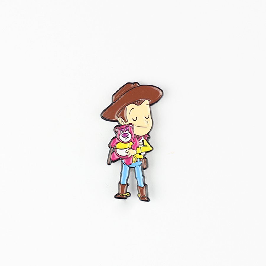 Woody Pin - DesignPlace